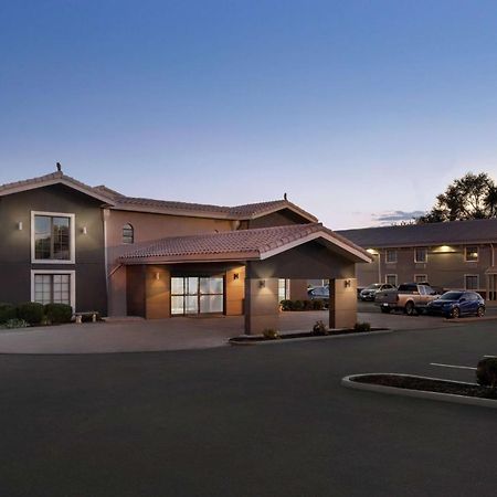 La Quinta Inn Lexington-Horse Park Екстериор снимка